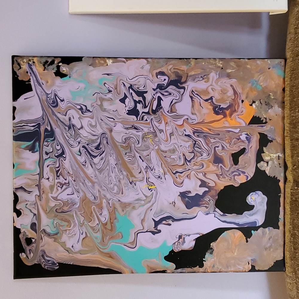 Canvas pouring painting